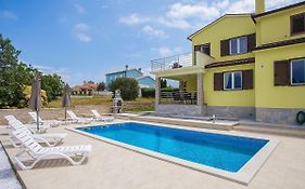 Beautiful Holiday Home In Labin With Swimming Pool